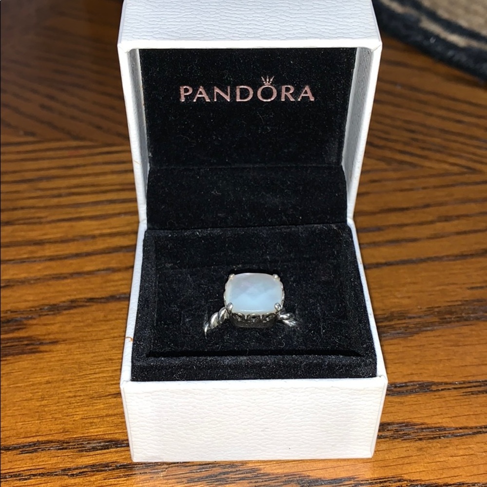 Mother of Pearl Pandora Ring with box